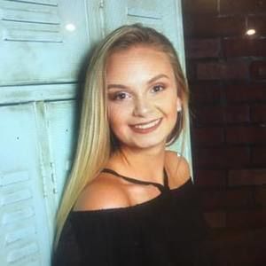 Meet your Posher, Alexandra